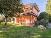 Villa singola in vendita a Grottaferrata via della...