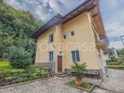 Villa singola in vendita a Laives via Josef Noldin