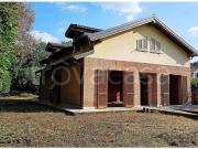 Villa singola in vendita a Lesmo via Donatori del Sangue