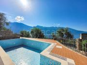Villa singola in vendita a Limone sul Garda