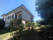 Villa singola in vendita a Lucca via Enrico Squaglia,...