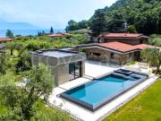 Villa singola in vendita a Manerba del Garda