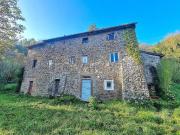 Villa singola in vendita a Marliana via Lecceta