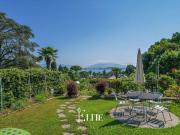 Villa singola in vendita a Meina viale Rimembranze, 37