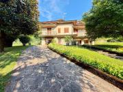 Villa singola in vendita a Monasterolo del Castello via...