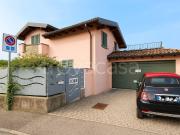 Villa singola in vendita a Olgiate Comasco via Papa...