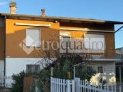 Villa singola in vendita a Ostiglia via Progresso 4