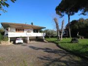 Villa singola in vendita a Pisa via Sant'Apollinare,...