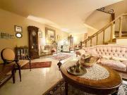 Villa singola in vendita a Prato via Brunetto Calamai,...