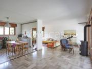 Villa singola in vendita a Selvazzano Dentro via Milano,...