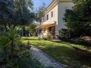 Villa singola in vendita a Trecastagni via Giosuè...