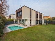 VILLA SINGOLA in vendita a Treviso, FUORI MURA