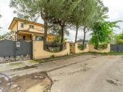 Villa singola in vendita a Trezzano sul Naviglio via...
