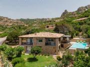 Villa singola in vendita a Trinità d'Agultu e...