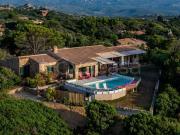 Villa singola in vendita a Trinità d'Agultu e...