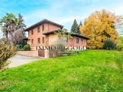 Villa singola in vendita a Varallo Pombia strada Statale...