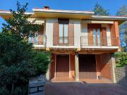 Villa singola in vendita a Varallo Pombia via Galli, 6
