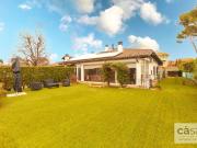 Villa singola in vendita a Varese via Del Bacino, 47,...