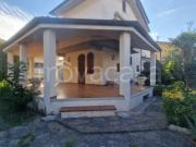 Villa singola in vendita a Viareggio via butterfly,...