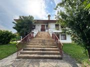 Villa singola in vendita ad Abano Terme via Unità...