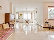 Villa singola in vendita ad Albizzate via Giuseppe...