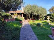 Villa singola in vendita ad Anguillara Sabazia via Colle...