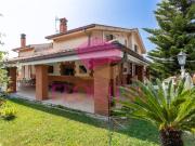 Villa singola in vendita ad Aprilia via Basento, Fossignano