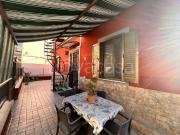 Villa singola in vendita ad Aprilia via Liguria, Centro