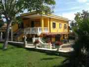 Villa singola in vendita ad Aprilia via spluga, 1,...