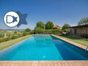 Villa singola in vendita ad Asciano