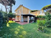 Villa singola Terracina. Rif.: Cod. rif 3260978VRG