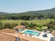 Villa spacieuseà vendre au Plan de la Tour avec vue sur...