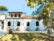 Villa storica immersa nel verde a Massa, Toscana 200m²...