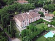 Villa storica in vendita a Castiglione del Lago 1350m²...