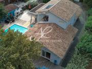 Villa sur terrain de 2100m²