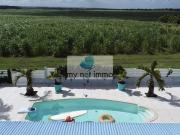 Villa T6 avec piscine à Saint François