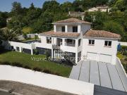 Villa T7/ logement indépendant en Rdc 188 m² coeur...