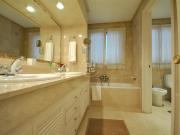 Villa to rent in Guadalmina Baja