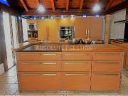 Villa to rent in San Pedro de Alcantara