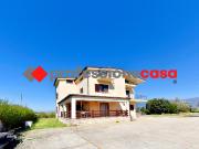 Villa trifamiliare in vendita a Alife
