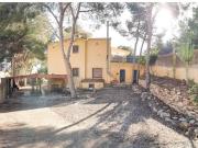 Villa única con piscina y jardín en una zona tranquila –...