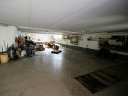 Villa unifamiliare di grande metratura con giardino in...