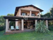 Villa unifamiliare in affitto a Forte Dei Marmi