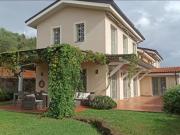 Villa unifamiliare in affitto a Pietrasanta