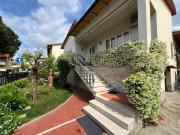 Villa unifamiliare in vendita a Campi Bisenzio