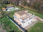 VILLA UNIFAMILIARE in vendita a Caprarola