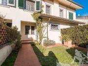 Villa unifamiliare in vendita a Forte Dei Marmi
