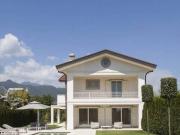 Villa unifamiliare in vendita a Forte Dei Marmi