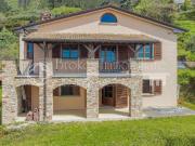 Villa unifamiliare in vendita a Pietrasanta