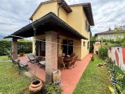 Villa unifamiliare in vendita a Pietrasanta